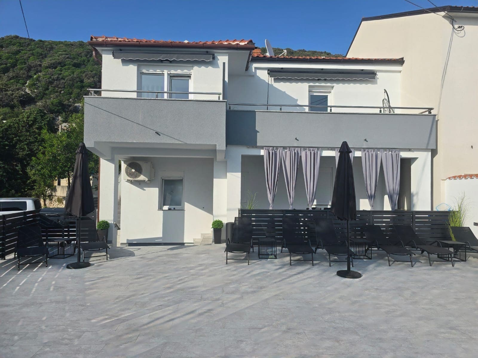 Vanjski izgled kuće 8