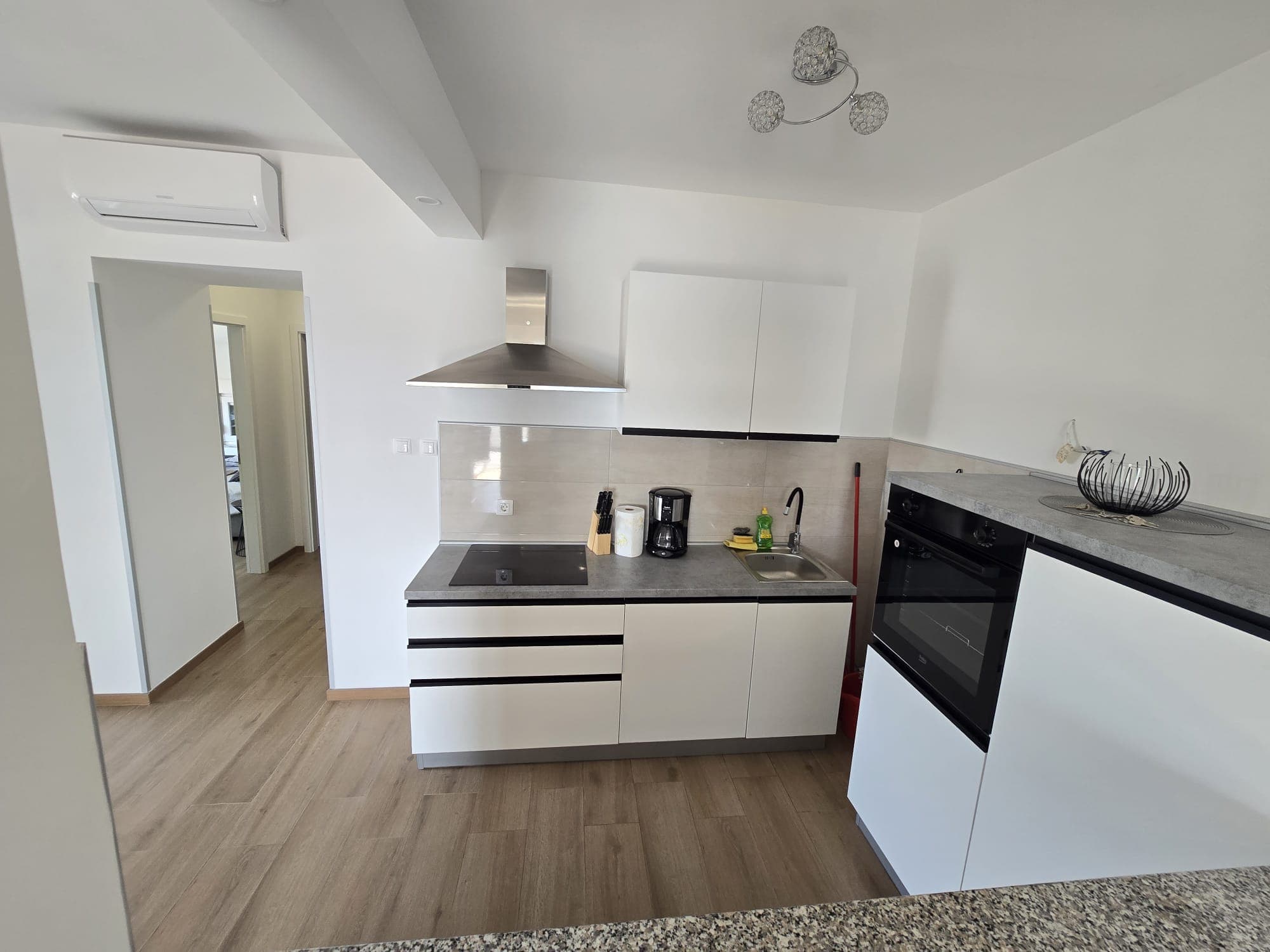 Unutrašnjost apartmana 23